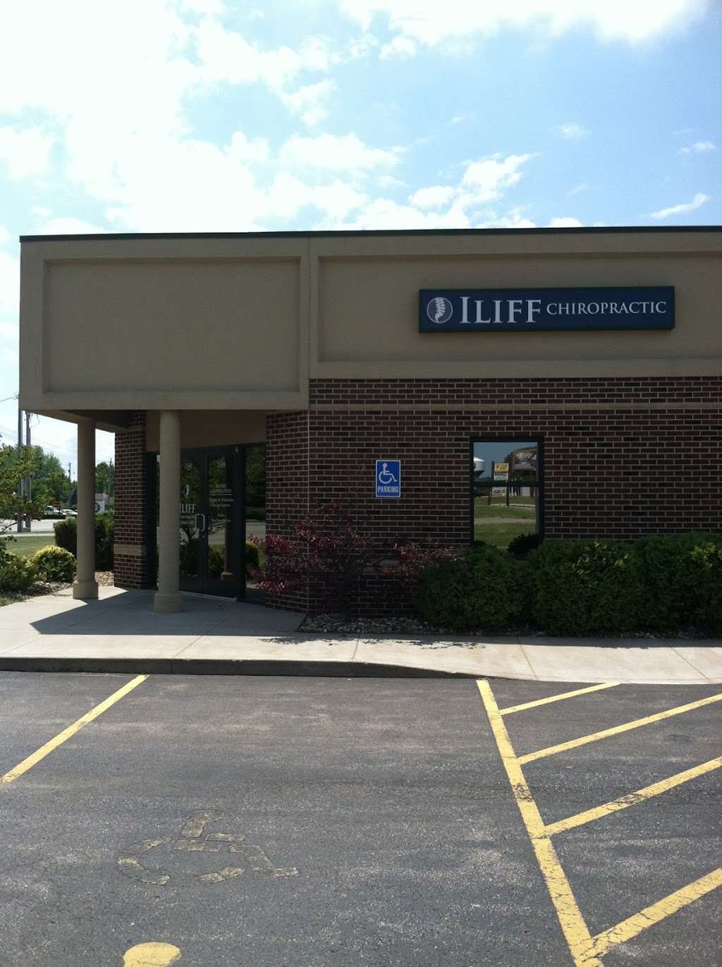 Iliff Chiropractic | 2560 S Cleveland Ave, St Joseph, MI 49085, USA | Phone: (269) 983-1800