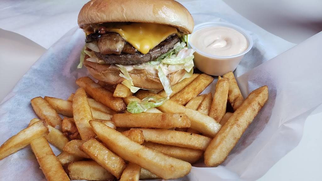 Burger Belly | 1079 Broadway Ave, Boise, ID 83706, USA | Phone: (208) 336-1240