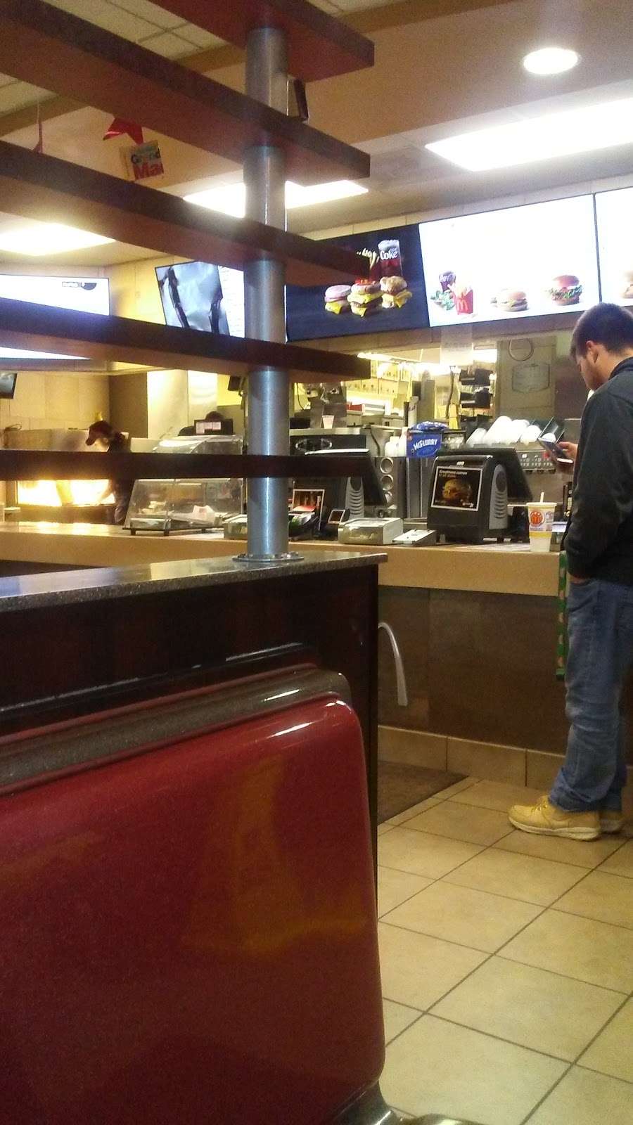 McDonalds | 6560 S Stony Island Ave, Chicago, IL 60637, USA | Phone: (773) 493-5800