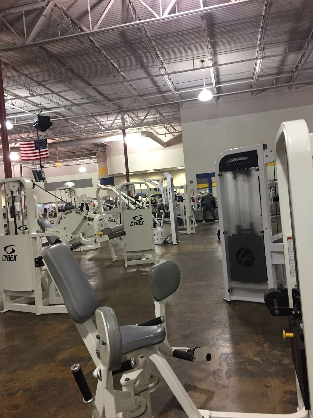 24 Hour Fitness | 12708 Northwest Fwy, Houston, TX 77092 | Phone: (713) 895-8724