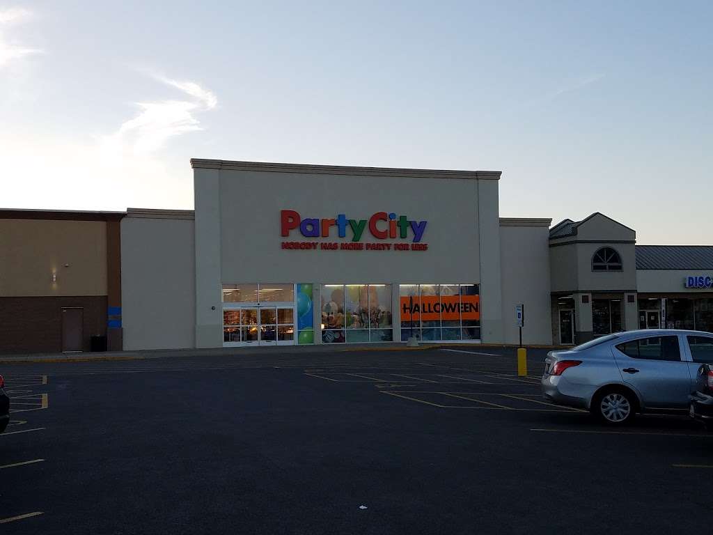 Party City | 257 N Weber Rd, Bolingbrook, IL 60490, USA | Phone: (630) 759-9022