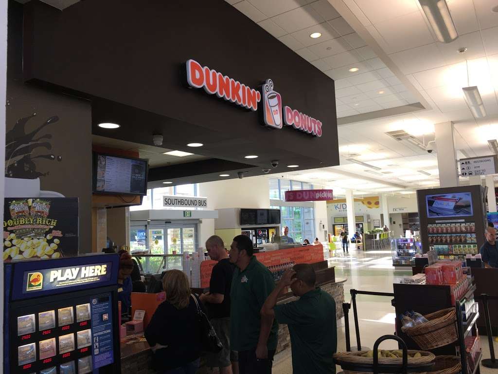 Dunkin | MP, Canoe Creek Plaza, Floridas Turnpike #229, St Cloud, FL 34769, USA | Phone: (305) 267-8510