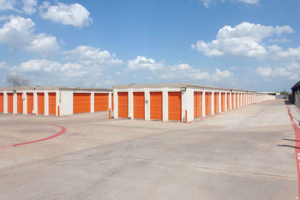 Public Storage | 1212 N Duncanville Rd, Duncanville, TX 75116, USA | Phone: (972) 763-5433