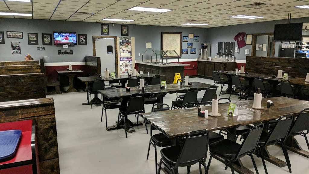 Kenjos BBQ | 200 E San Bernard St, Brazoria, TX 77422, USA | Phone: (979) 798-4227