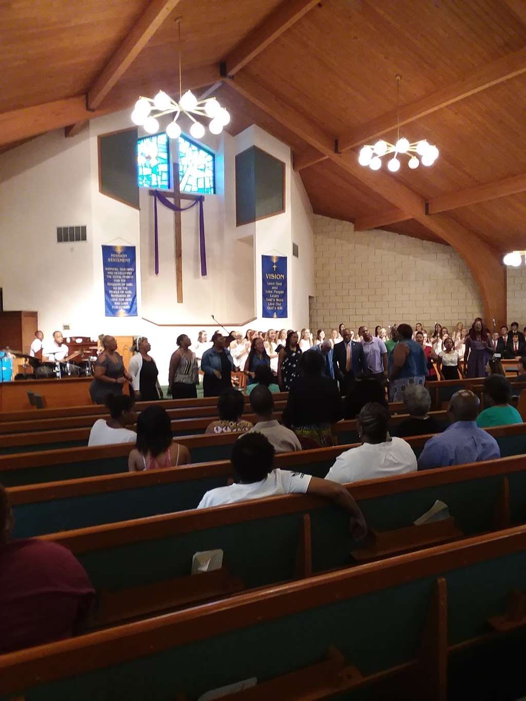 Bread of Life Missionary Baptist Church | 1924 W 63rd St, Chicago, IL 60636, USA | Phone: (773) 778-4121