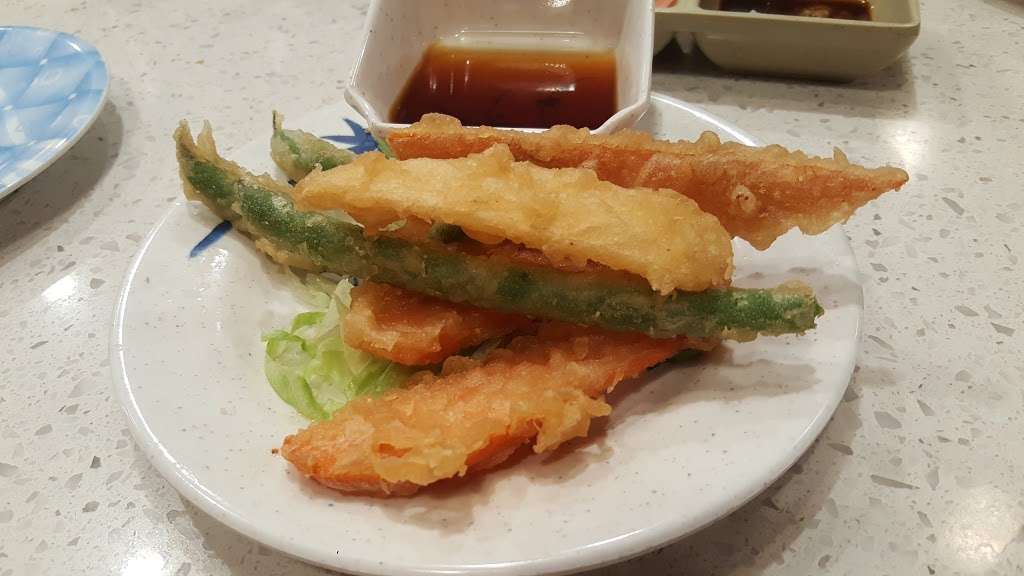 Fuji Sushi Buffet | 3123, 1679 E Monte Vista Ave #101, Vacaville, CA 95688, USA | Phone: (707) 685-9783