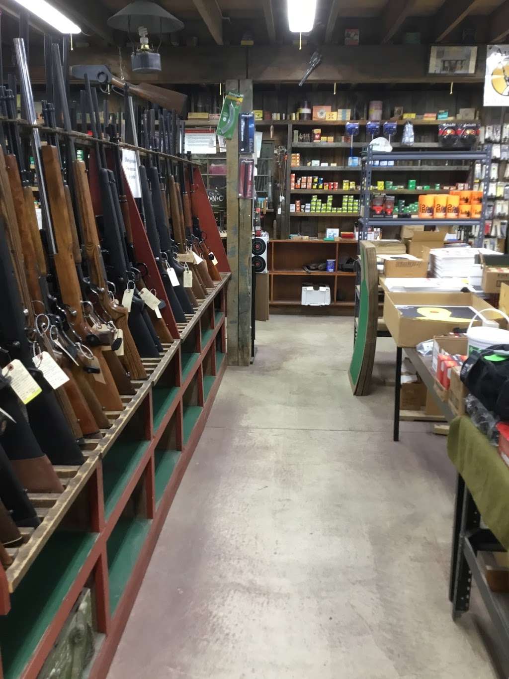 Curts Gun Shop Inc. | 118 W 2nd St, Mifflinville, PA 18631, USA | Phone: (570) 752-2383