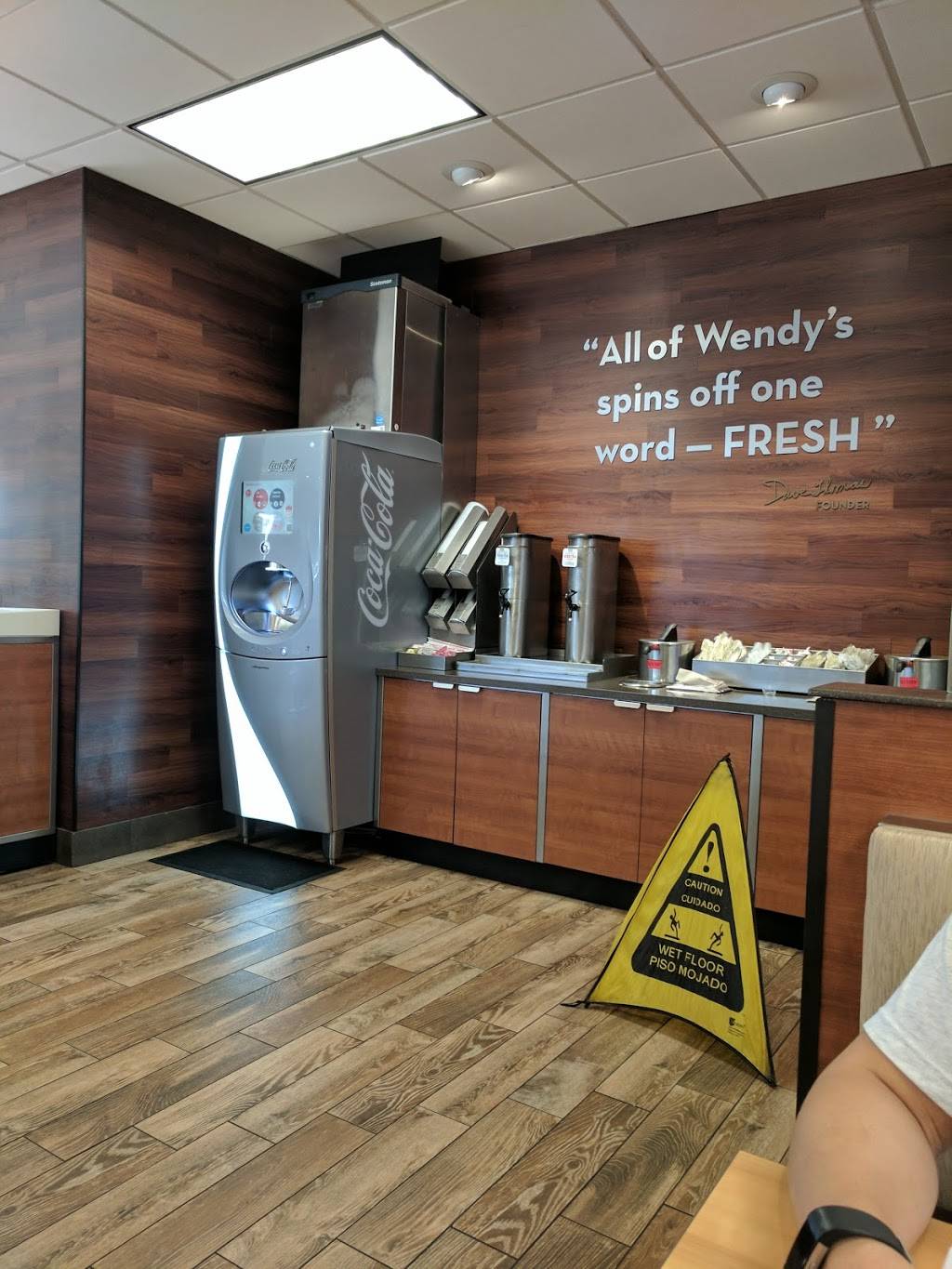 Wendys | 1345 E Belt Line Rd, Richardson, TX 75081, USA | Phone: (972) 437-8439