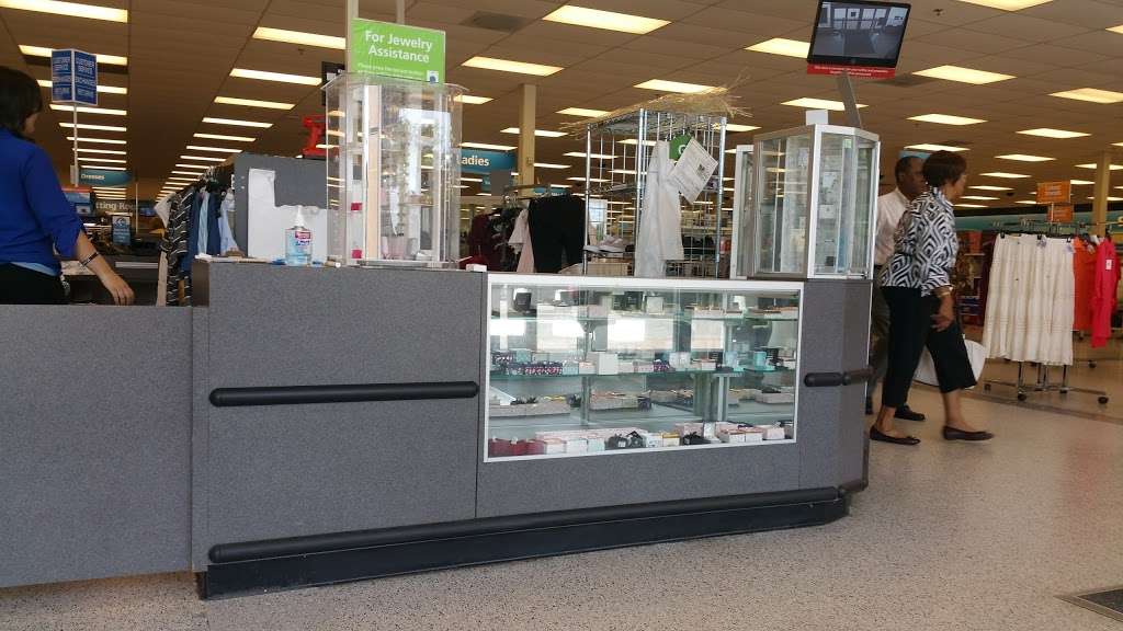 Ross Dress for Less | 1003 Harley Strickland Blvd, Orange City, FL 32763, USA | Phone: (386) 775-1558