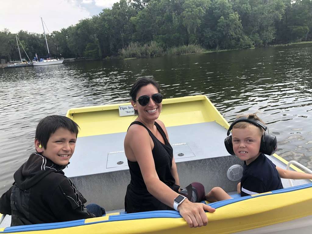 Captain Jed’s Airboat Rides | 2984 W New York Ave, DeLand, FL 32720, USA | Phone: (904) 891-1817