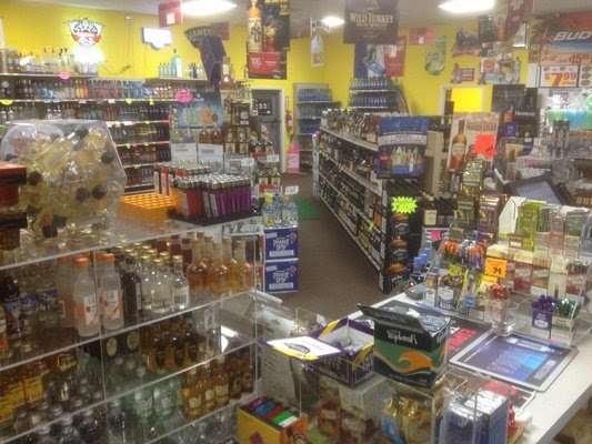 East Colonial Liquor | 10448 E Colonial Dr, Union Park, FL 32817 | Phone: (407) 249-3333