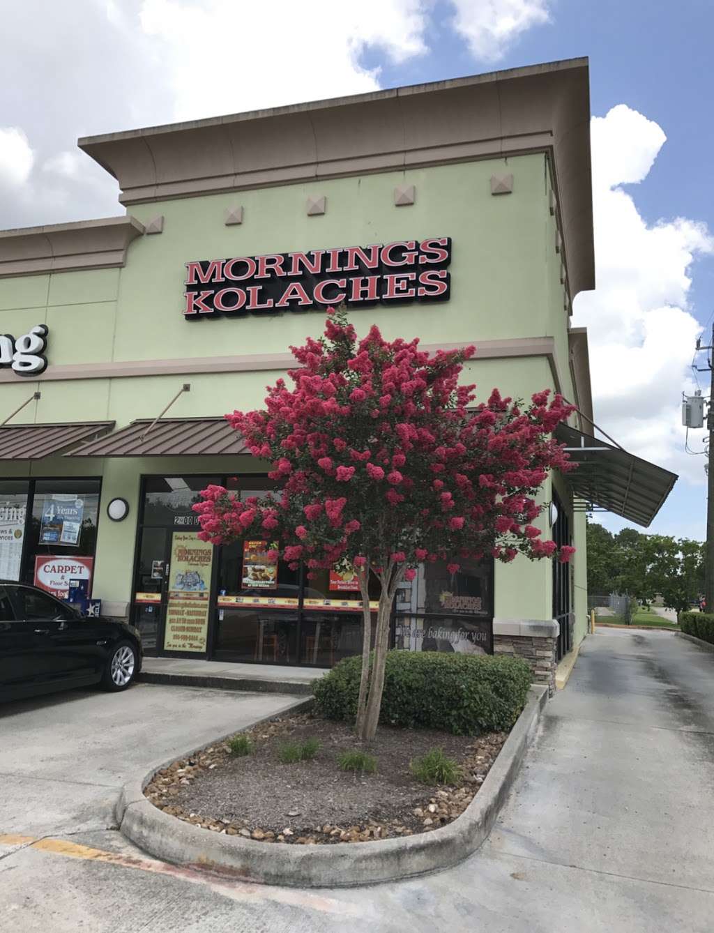 Mornings Kolaches | 2901 W Parkwood Ave, Friendswood, TX 77546, USA | Phone: (281) 993-5444