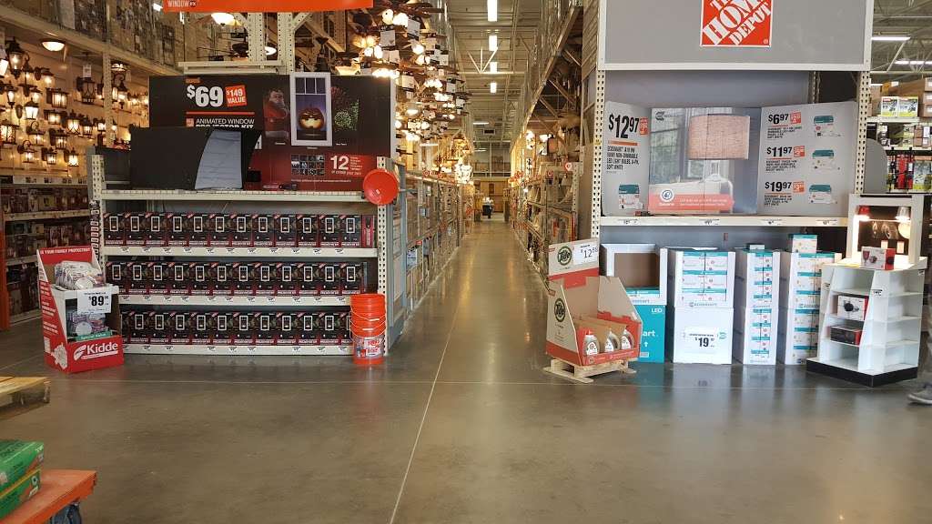 The Home Depot | 8400 Katy Fwy, Houston, TX 77024, USA | Phone: (713) 984-2741