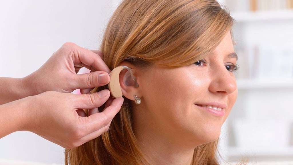 Advantage Hearing Center | 925 Sheffield Ave, Dyer, IN 46311, USA | Phone: (219) 322-8560