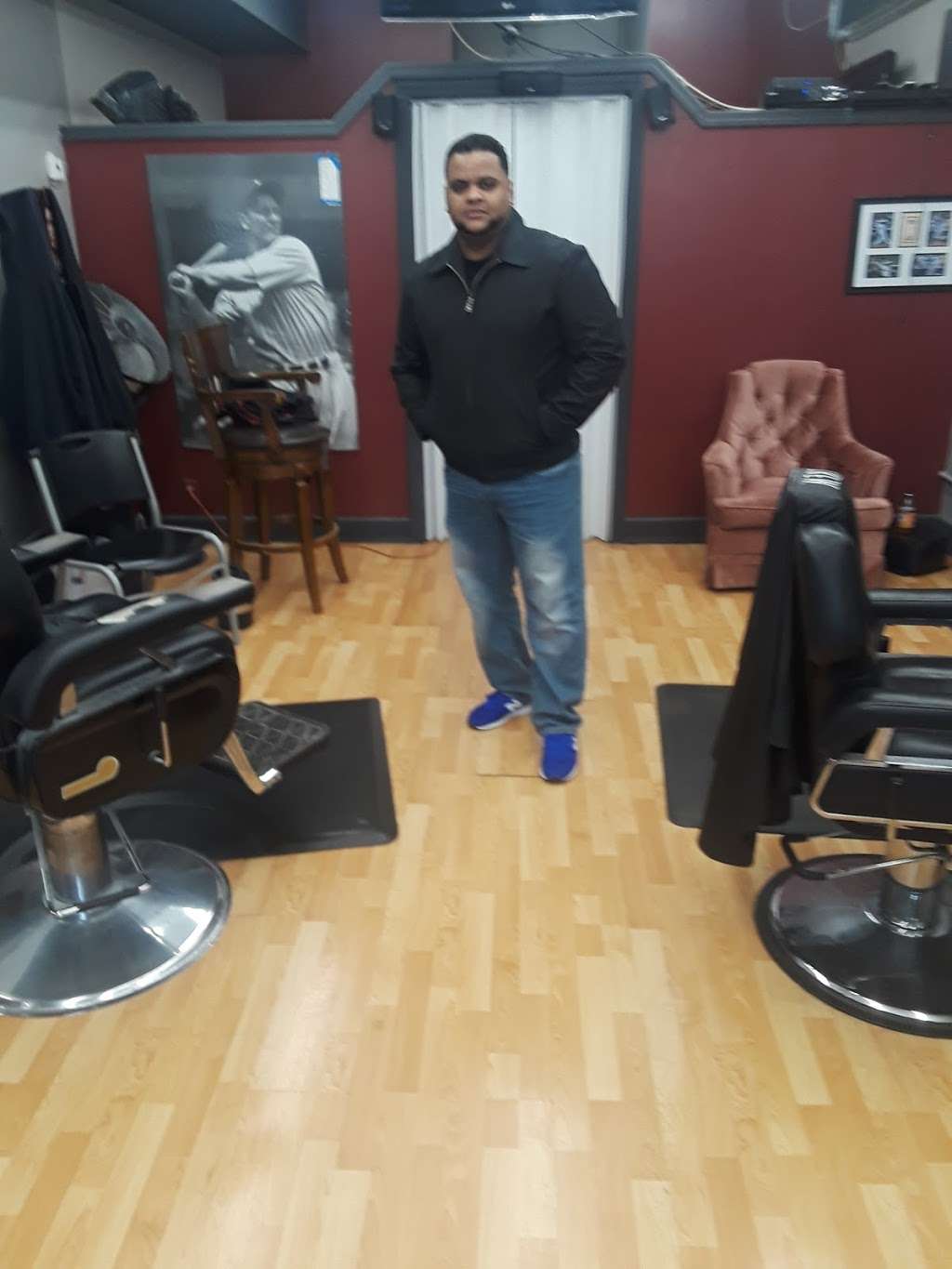 Hi Klass Barber Shop | 912 Straight Path, West Babylon, NY 11704 | Phone: (631) 991-7600