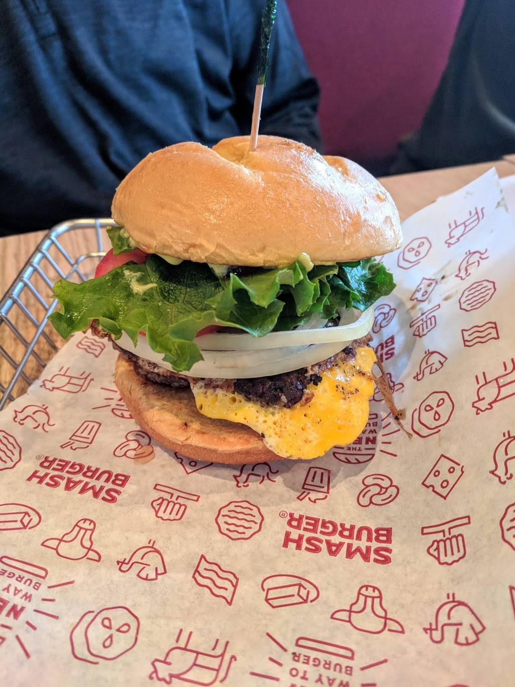 Smashburger | 2517 Wilson Rd, Highland Heights, KY 41076, USA | Phone: (859) 441-2800