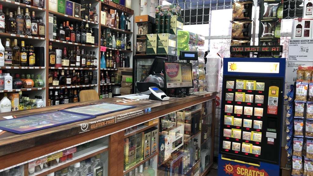 Davids Liquors | 7025 Annapolis Rd, Landover Hills, MD 20784, USA | Phone: (301) 577-8700