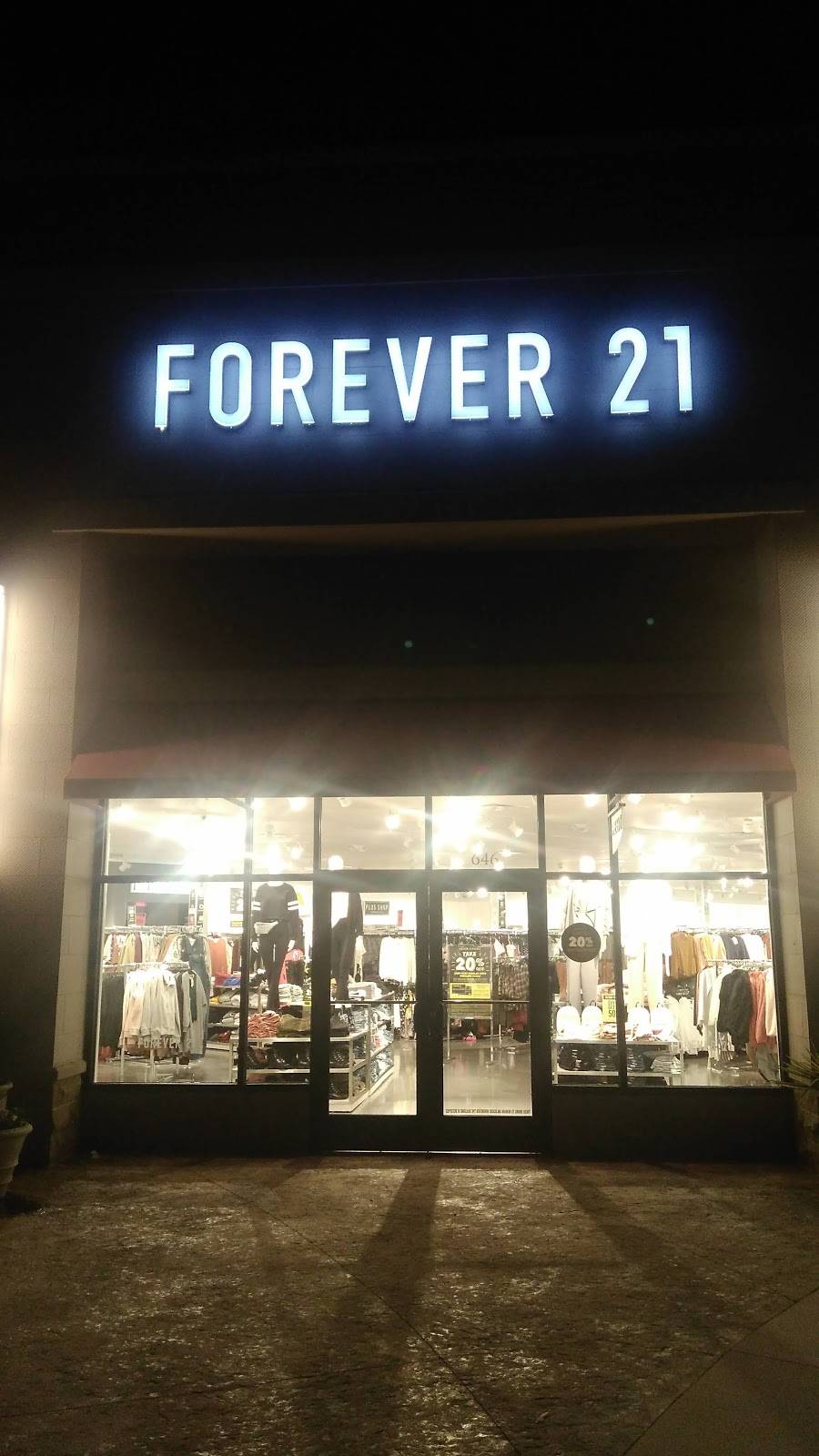 Forever 21 | 6200 Grand River Blvd E #646, Leeds, AL 35094, USA | Phone: (205) 702-9292