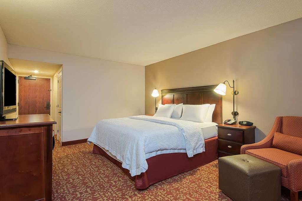 Hampton Inn Salisbury | 1001 Klumac Rd, Salisbury, NC 28144, USA | Phone: (704) 637-8000