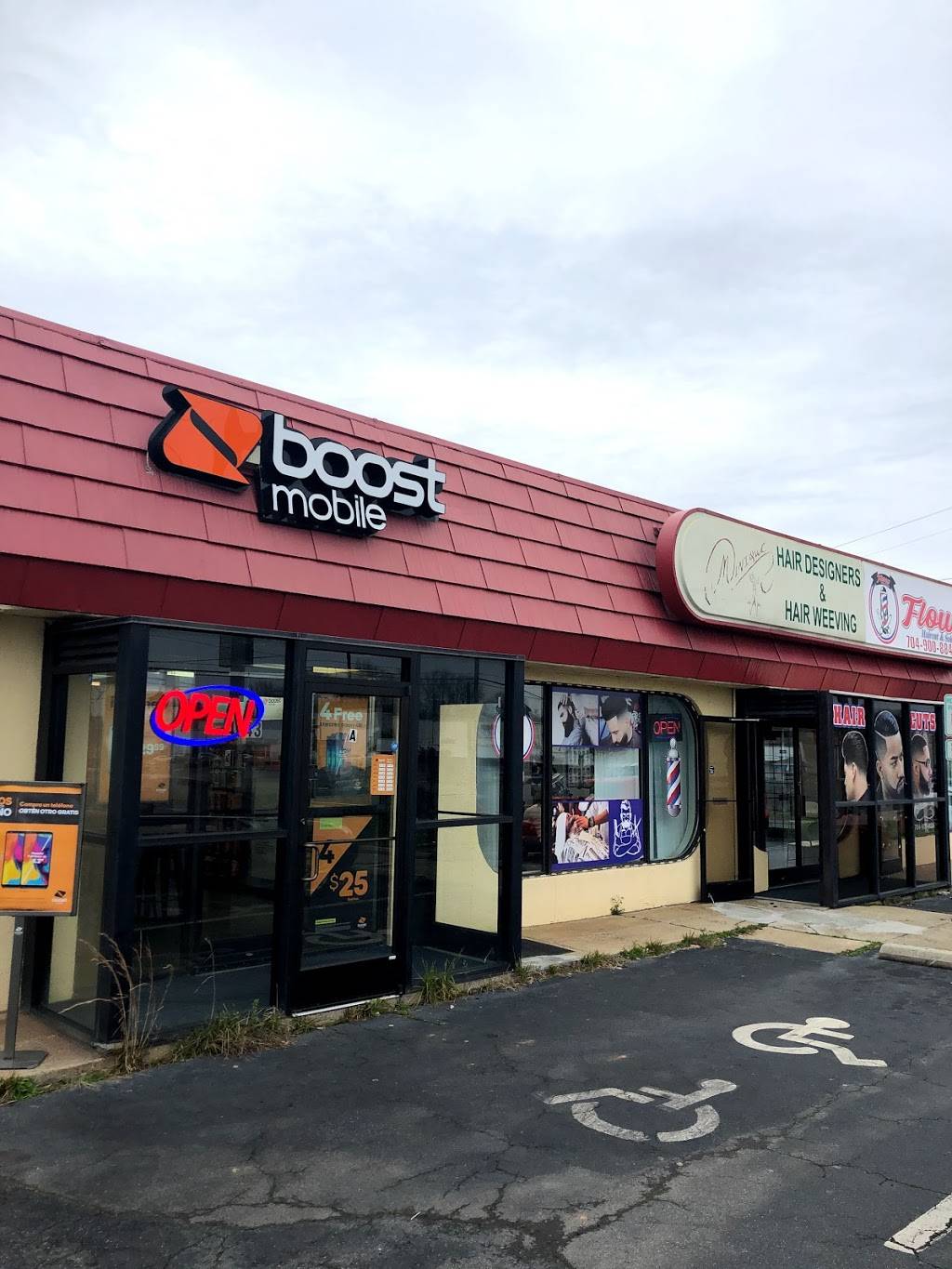 Boost Mobile | 4343 N Tryon St Suite 112, Charlotte, NC 28213, USA | Phone: (980) 209-0560