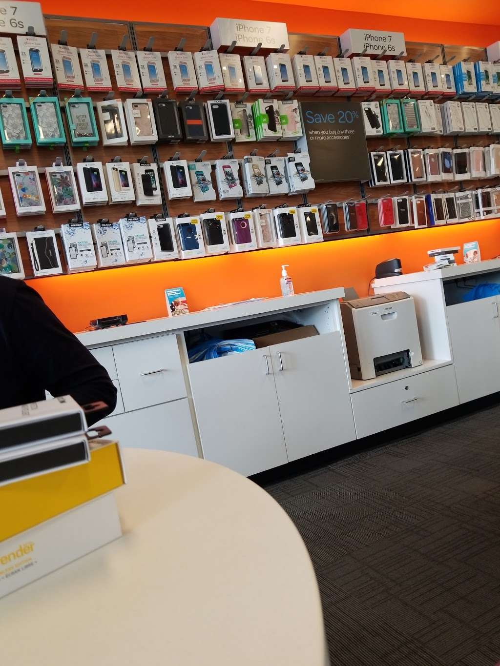 AT&T Store | 11380 Pines Blvd, Pembroke Pines, FL 33026, USA | Phone: (954) 430-7052