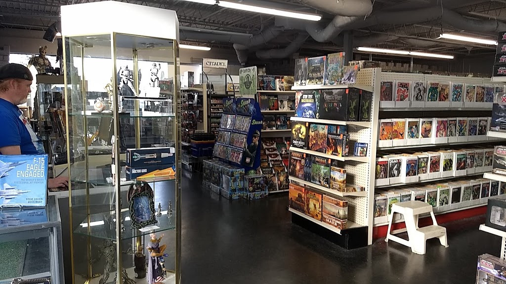 Sci-Fi City | 6136 E Colonial Dr, Orlando, FL 32807, USA | Phone: (407) 282-2292