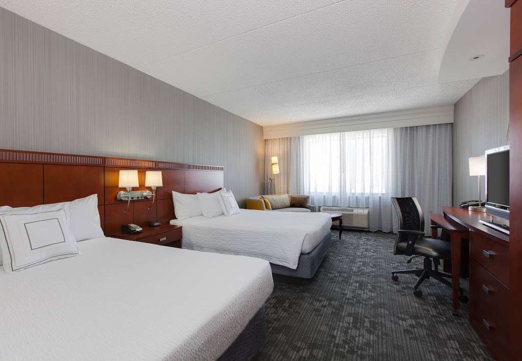 Courtyard by Marriott Philadelphia Great Valley/Malvern | 280 Old Morehall Rd, Malvern, PA 19355, USA | Phone: (610) 993-2600