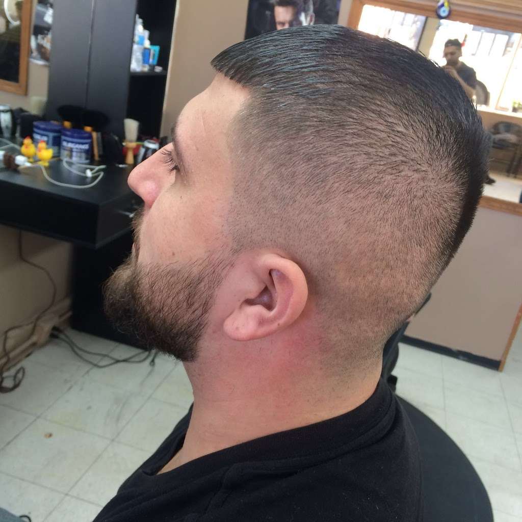 Fades by brothers | 2004 W Devon Ave, Chicago, IL 60659, USA | Phone: (773) 274-5252