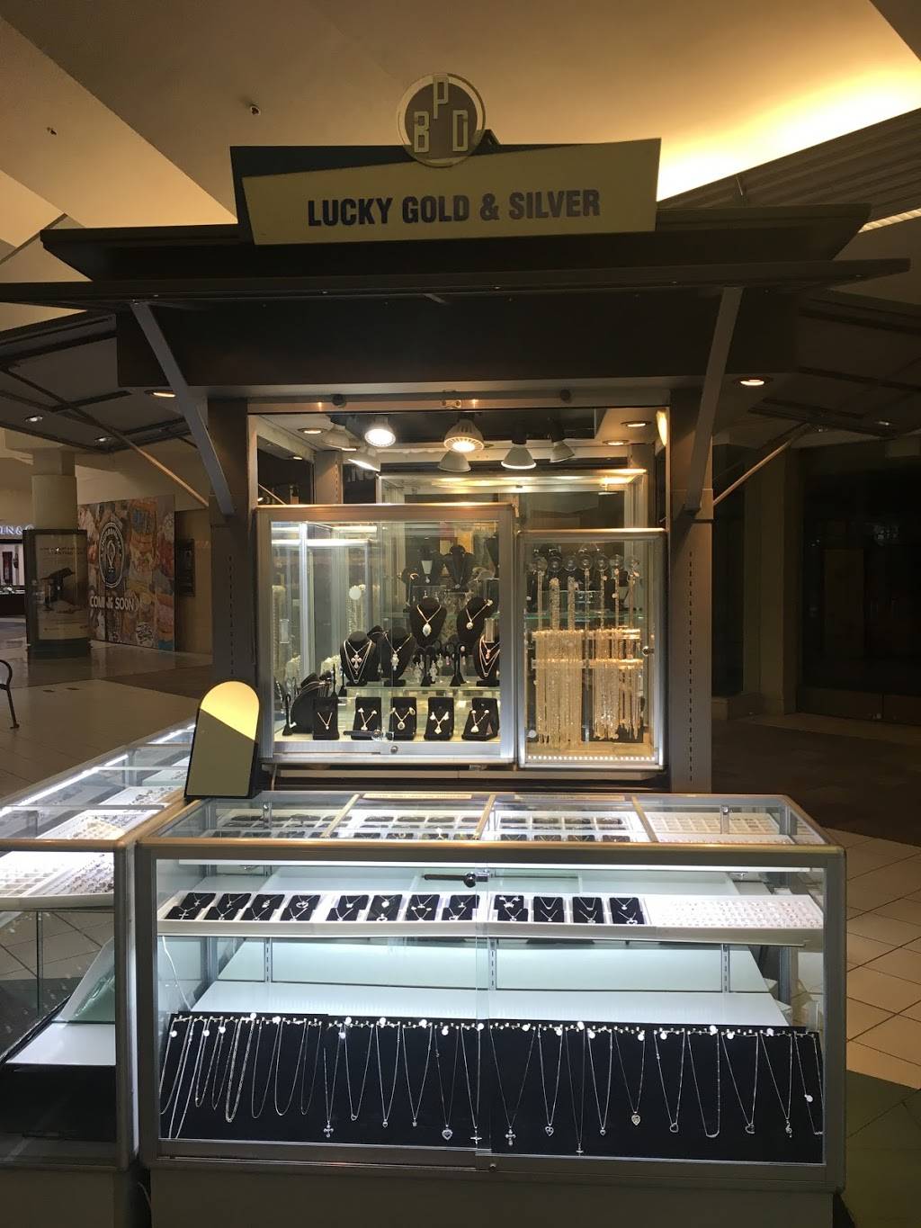 Lucky Gold N Silver | 8308 On the Mall, Buena Park, CA 90620, USA | Phone: (562) 316-7991