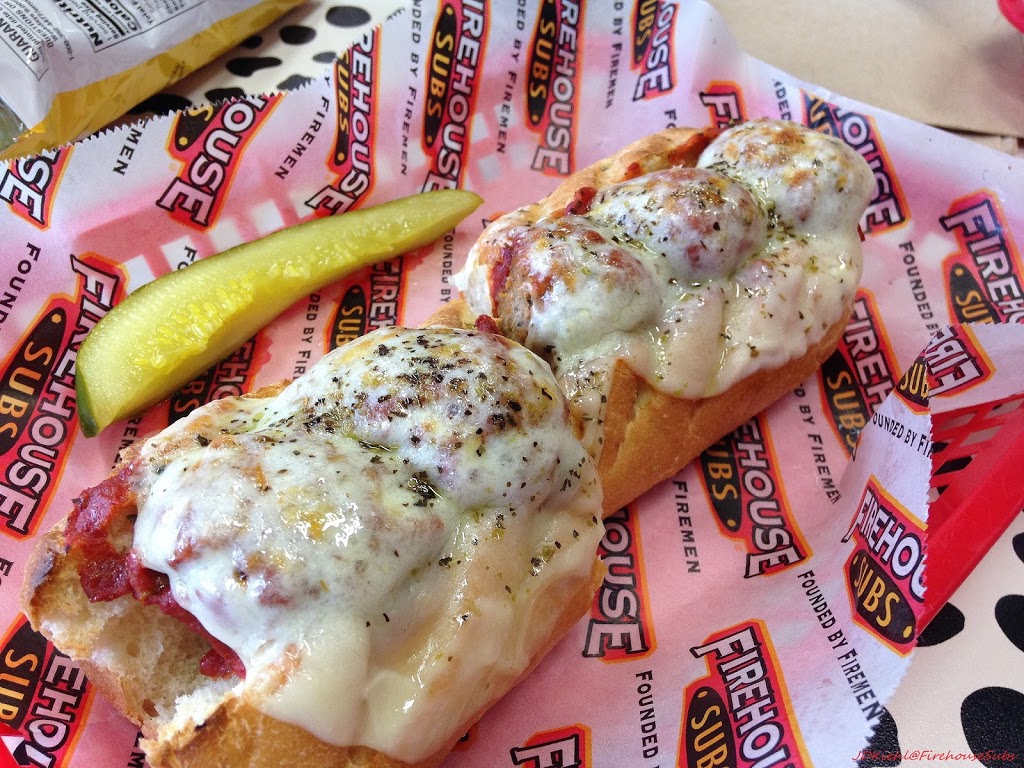 Firehouse Subs Eastgate Plaza | 5205 Transit Rd Ste 200, Williamsville, NY 14221, USA | Phone: (716) 276-3259