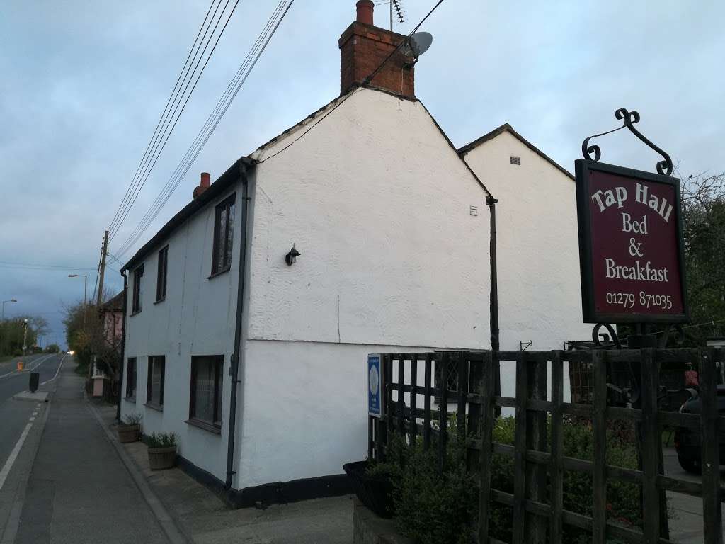 Taphall Bed and Breakfast | 15 The Street, Takeley, Bishops Stortford CM22 6QS, UK | Phone: 01279 871035