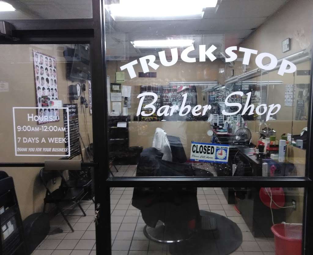 Truck Stop BarberShop | 7425 Bonnie View Rd #101, Dallas, TX 75241, USA | Phone: (214) 484-6673
