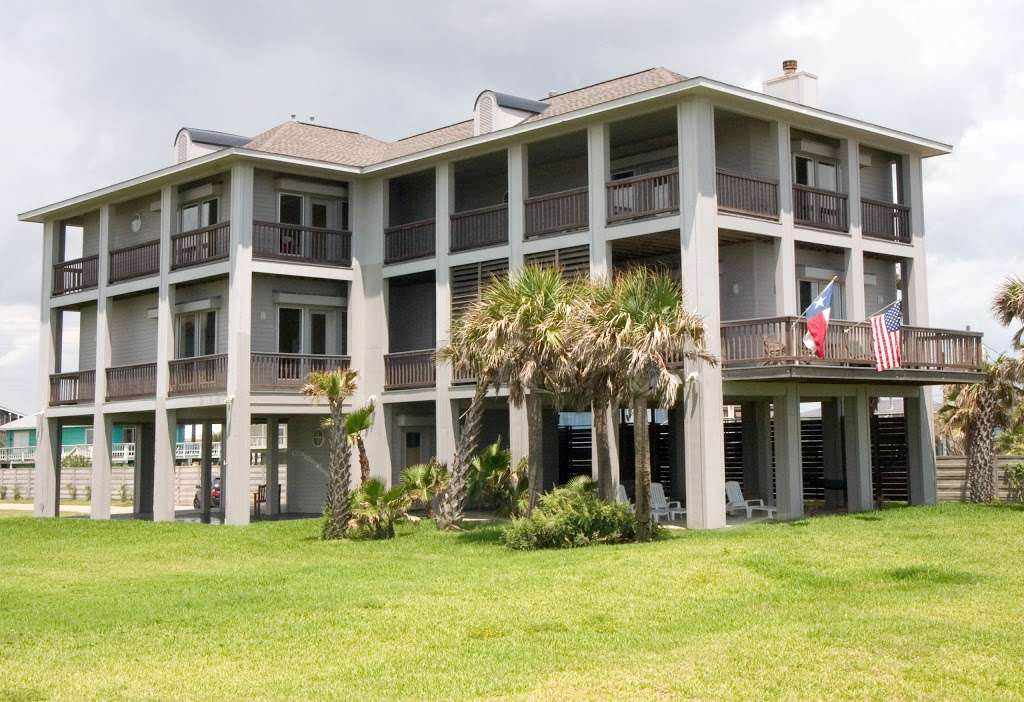 Unrivaled Ocean Front Vacation Rental | 1 Blue Heron Cir, Jamaica Beach, TX 77554, USA | Phone: (979) 799-6970