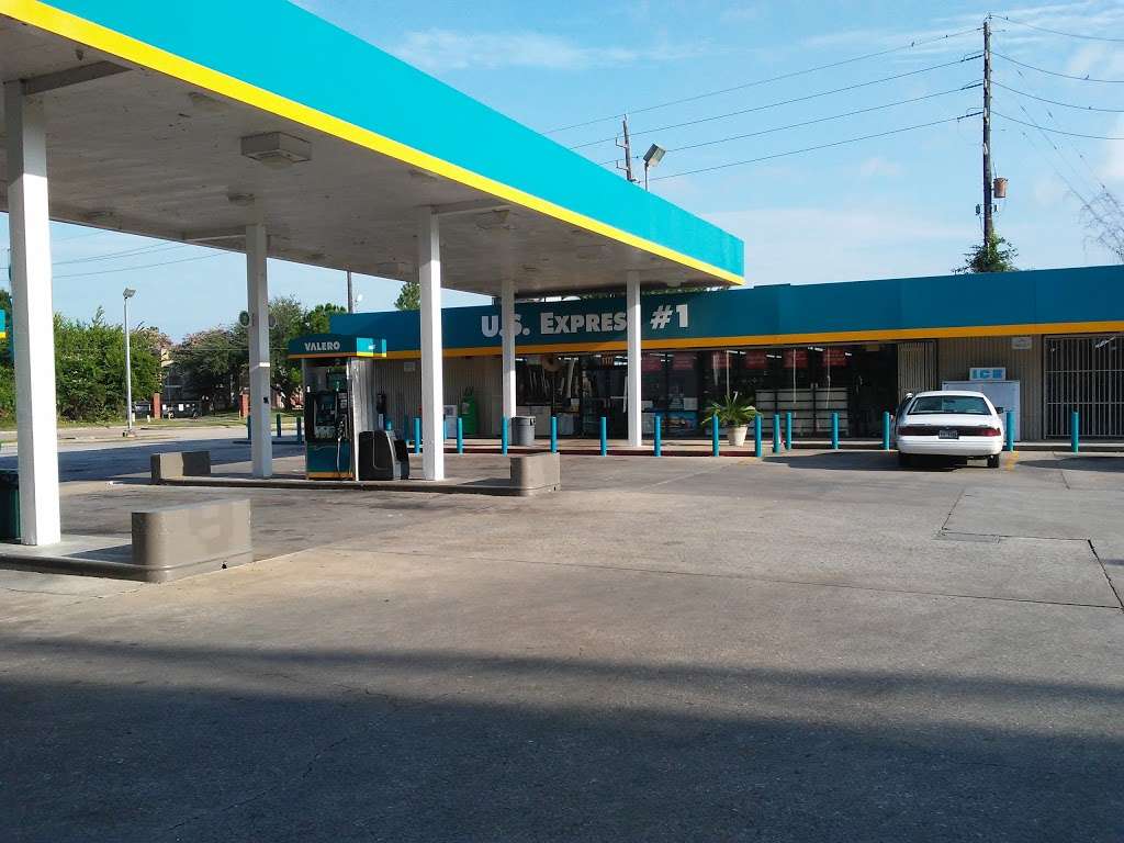 Valero | 1177 Greens Rd, Houston, TX 77060, USA | Phone: (281) 875-1083