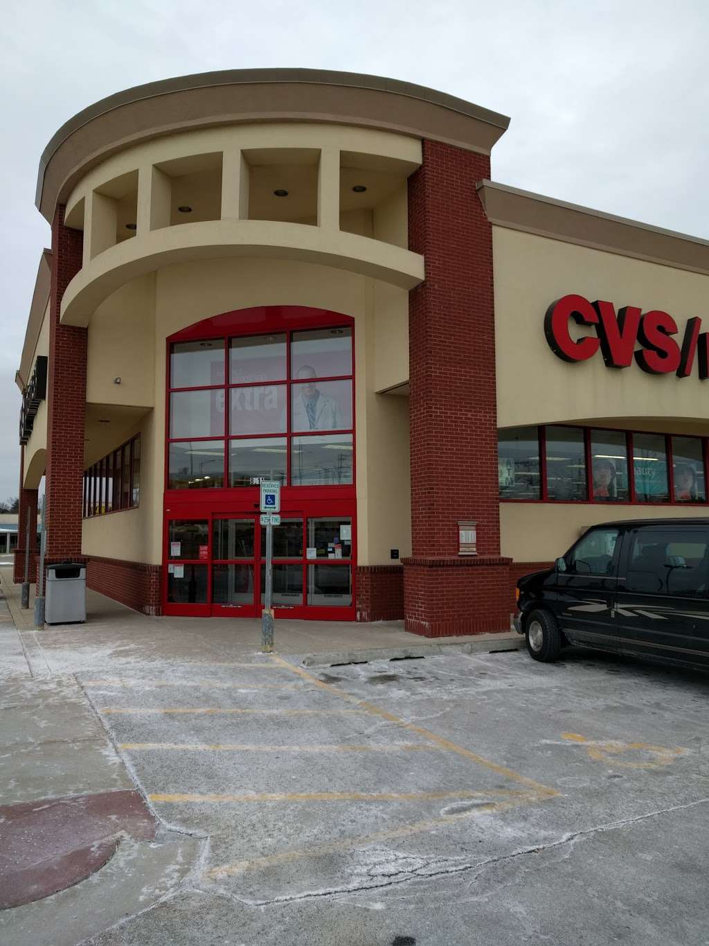 CVS | 8811 W 87th St, Hickory Hills, IL 60457, USA | Phone: (708) 430-6780