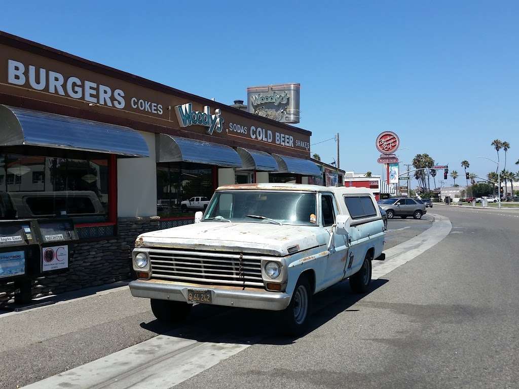 Woodys Diner | 16371 Pacific Coast Hwy, Sunset Beach, CA 90742, USA | Phone: (562) 592-2134