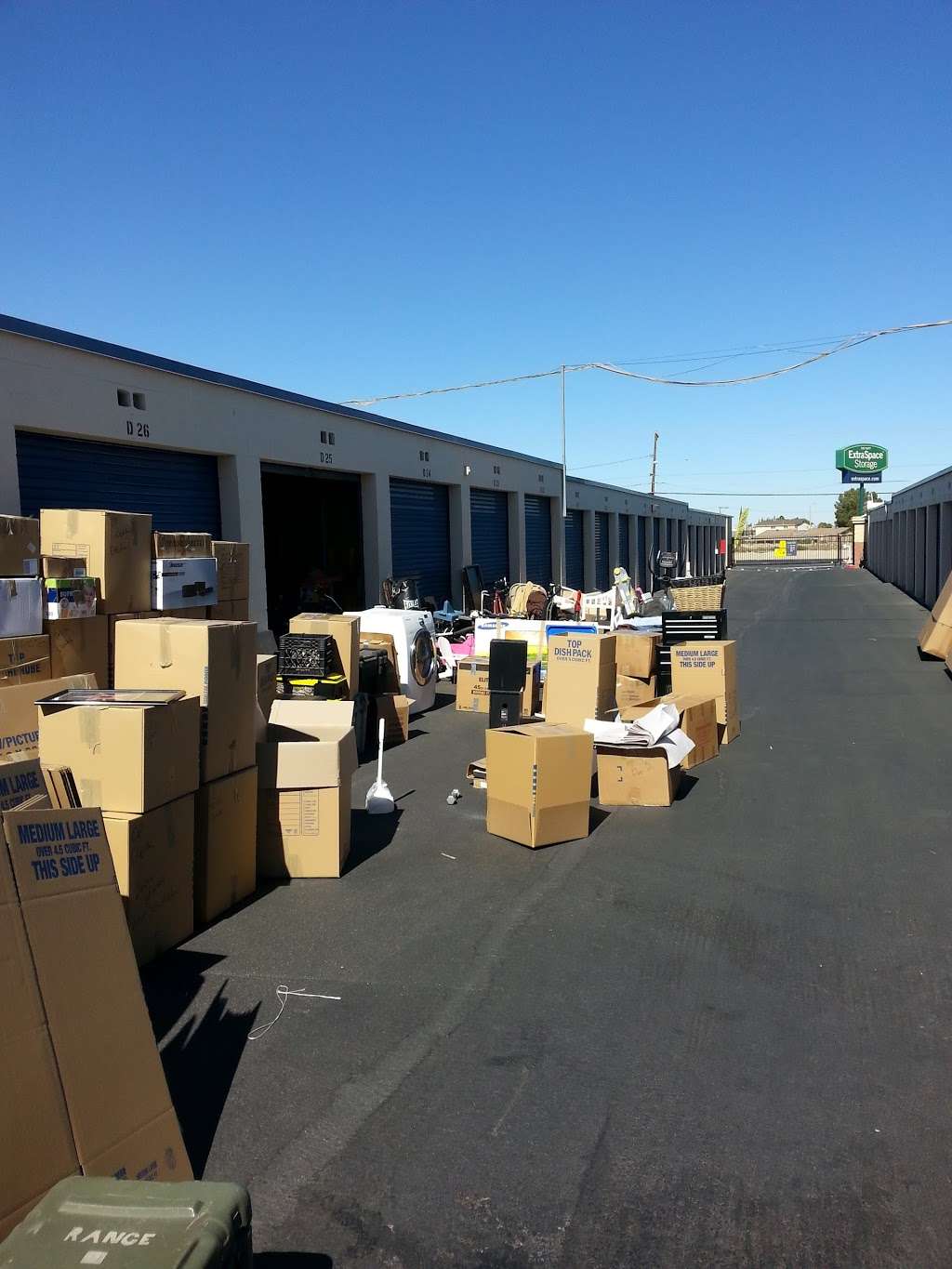 Extra Space Storage | 15555 Yates Rd, Victorville, CA 92395, USA | Phone: (760) 245-6553