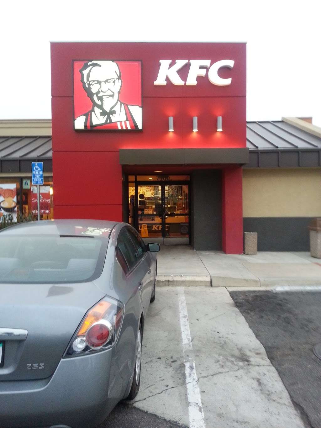 KFC | 7180 Miramar Rd, San Diego, CA 92121, USA | Phone: (858) 271-8559