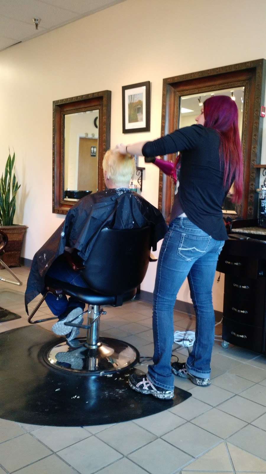 Rave Hair Salon | 3111, 1386 Street Rd, Warminster, PA 18974, USA | Phone: (215) 443-2501