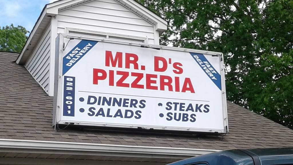 Mr Ds Pizza Palace | 104 Rankin Ave, Mt Holly, NC 28120, USA | Phone: (704) 822-6011