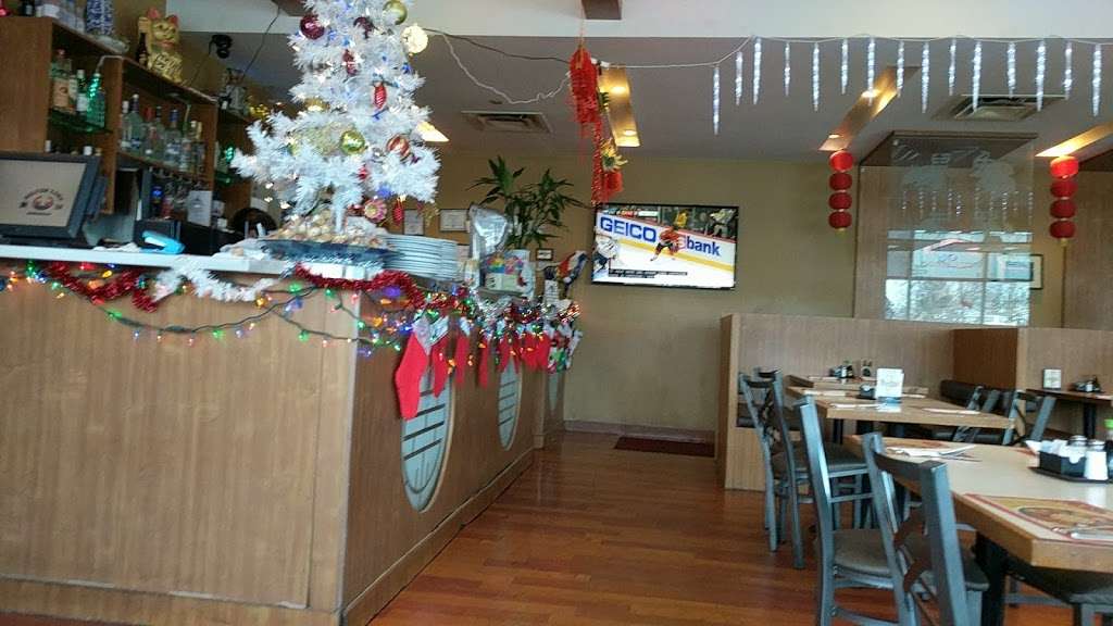 Silver Lake Chinese Restaurant | 881 S Randall Rd, Elgin, IL 60123, USA | Phone: (847) 888-8088