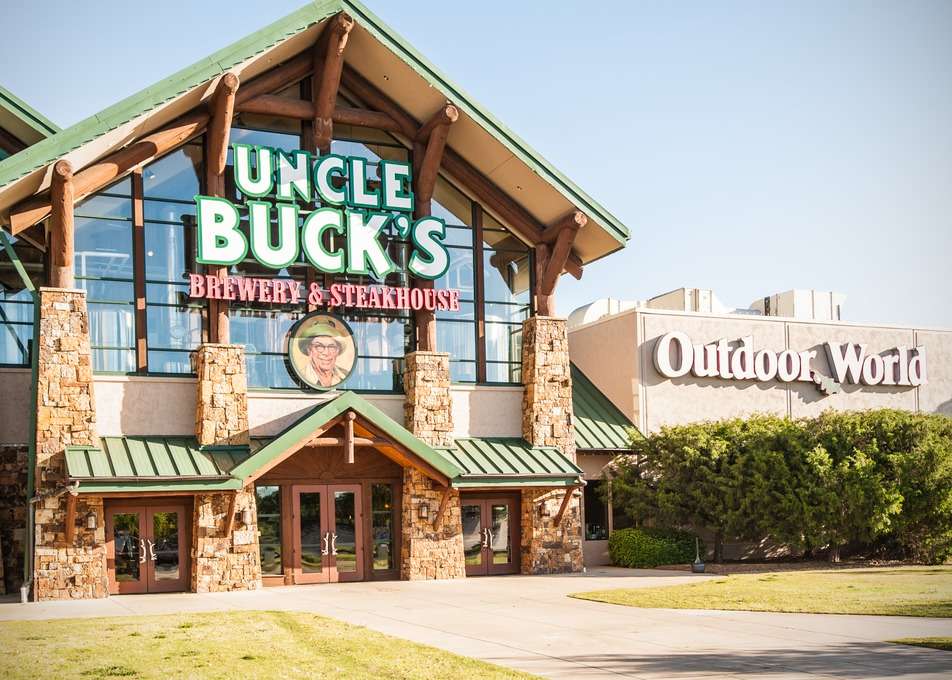 Uncle Bucks Brewery and Steakhouse | 2501 Bass Pro Dr, Grapevine, TX 76051, USA | Phone: (972) 691-5100