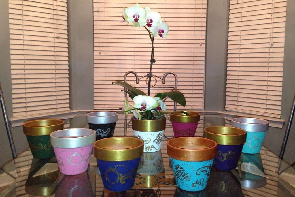 Amys Pretty Pots | 7130 Founders Club Ct, Charlotte, NC 28269, USA | Phone: (914) 815-6110