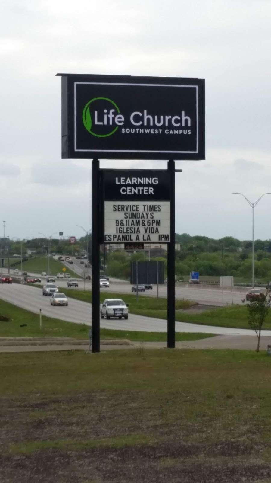 Life Church Southwest Campus | 4424 SW Loop 410, San Antonio, TX 78227, USA | Phone: (210) 674-6784