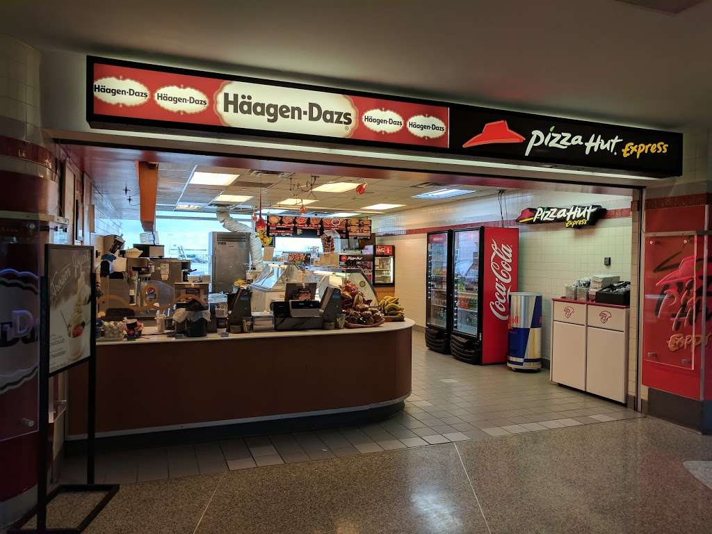 Häagen-Dazs | Denver International Airport (DEN), 6900 Peña Blvd B54, Denver, CO 80249