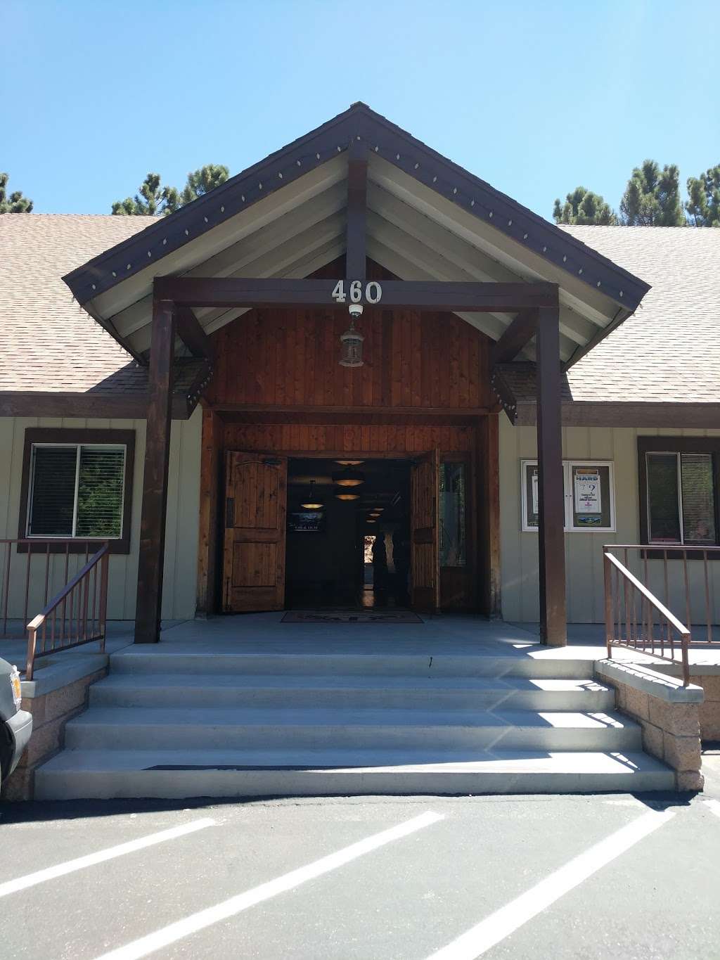 Lake Gregory Community Church | 460 Pine Dr, Crestline, CA 92325, USA | Phone: (909) 338-2813