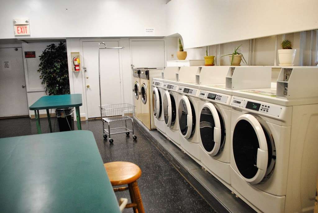 Yul-Nat Laundromat | 1025 Main St, Bethlehem, PA 18018, USA | Phone: (610) 810-1675