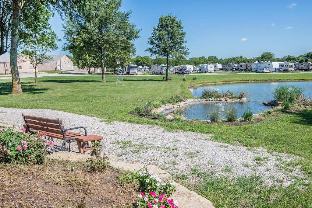 Rutlader Outpost RV Park | 33565 Metcalf Rd, Louisburg, KS 66053, USA | Phone: (866) 888-6779