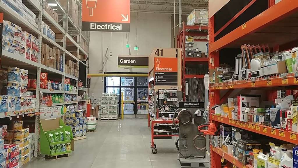 The Home Depot | 6130 E Colonial Dr, Orlando, FL 32807 | Phone: (407) 275-5771