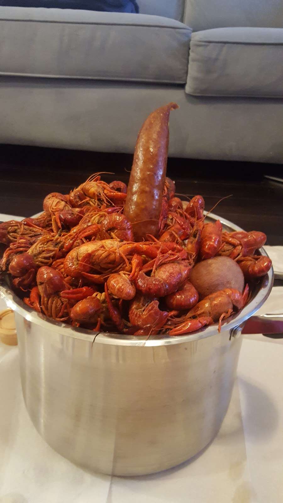 BOIL HOUSE | 606 E 11th St, Houston, TX 77008, USA | Phone: (713) 880-3999